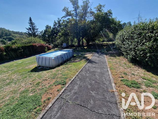 Vente Maison 8 pièces 197 m2 Hautefort