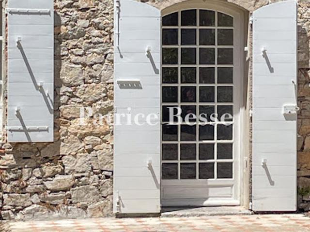 Vente Maison 8 pièces 197 m2 Le Beausset