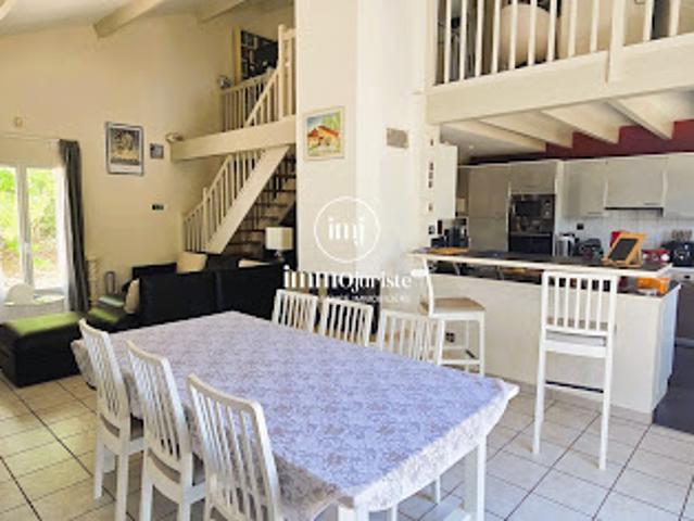 Vente Maison 8 pièces 197 m2 Limoges