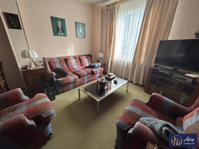 Vente Maison 8 pièces 197 m2 Riom ès Montagnes