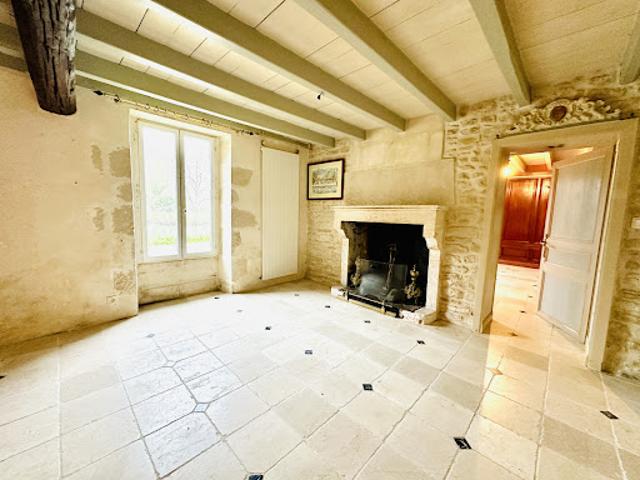 Vente Maison 8 pièces 197.14 m2 Coulon
