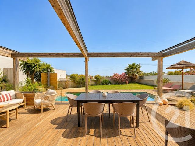 Vente Maison 8 pièces 197.42 m2 Calenzana