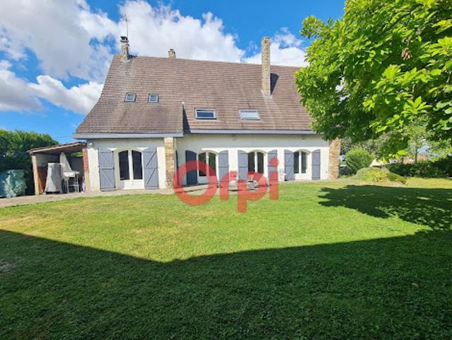 Vente Maison 8 pièces 198 m2 Doingt flamicourt