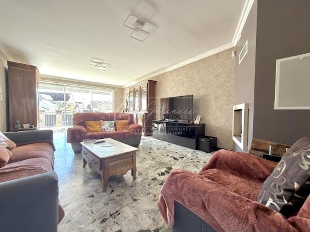 Vente Maison 8 pièces 198 m2 Le Malesherbois