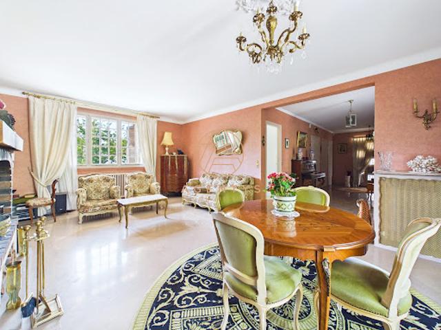 Vente Maison 8 pièces 198 m2 Villiers sur Marne