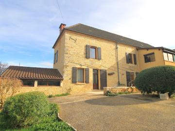 Vente Maison 8 pièces 198.5 m2 Gourdon