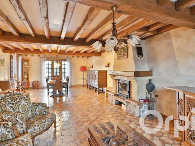 Vente Maison 8 pièces 199.83 m2 Gournay en Bray