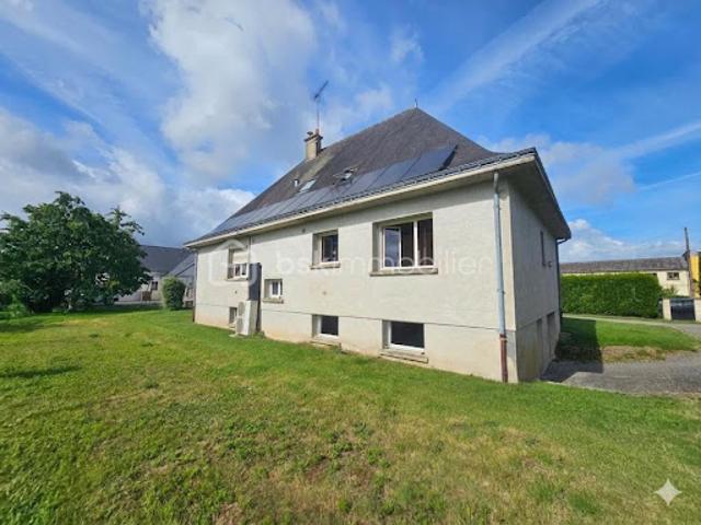 Vente Maison 8 pièces 199 m2 Peillac