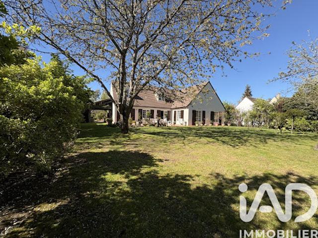 Vente Maison 8 pièces 199 m2 Saint Fargeau Ponthierry