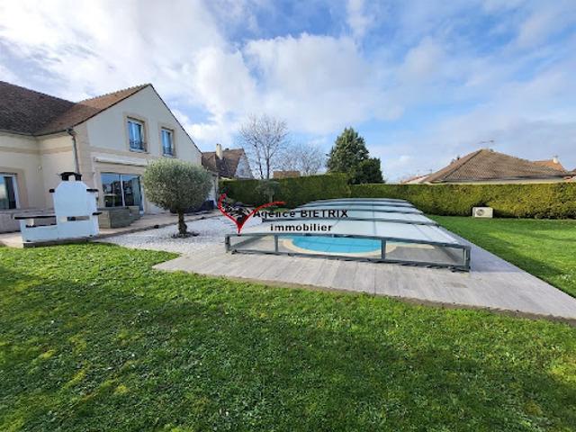 Vente Maison 8 pièces 190 m2 Mériel
