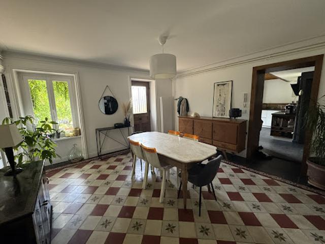 Vente Maison 8 pièces 190 m2 Cours la Ville