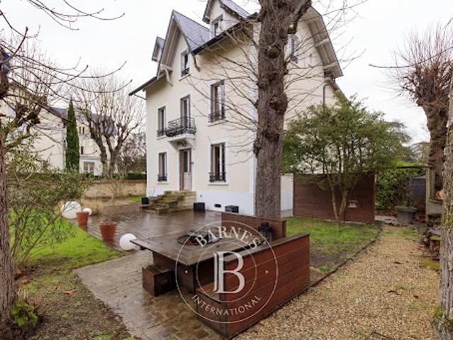 Vente Maison 8 pièces 190 m2 Croissy sur Seine