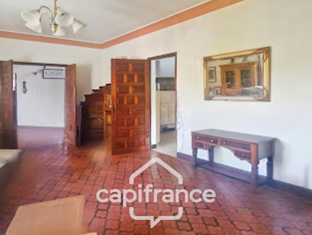 Vente Maison 8 pièces 190 m2 Estang