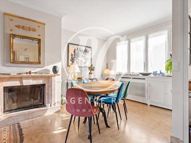 Vente Maison 8 pièces 190 m2 Garches