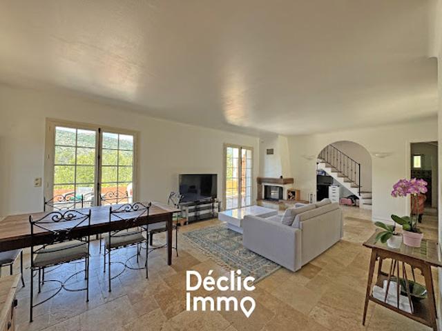 Vente Maison 8 pièces 190 m2 Peymeinade