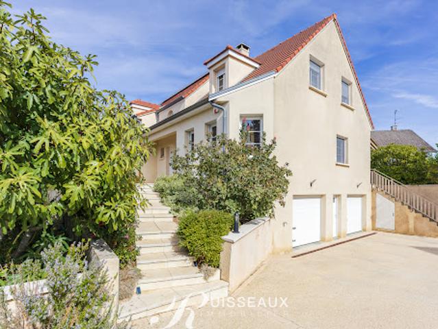 Vente Maison 8 pièces 190 m2 Varois et Chaignot