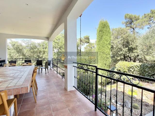 Vente Maison 8 pièces 190.03 m2 Frejus