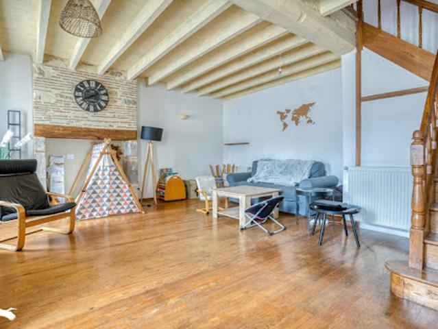 Vente Maison 8 pièces 191 m2 Casteljaloux
