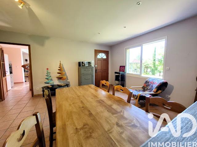 Vente Maison 8 pièces 191 m2 Chatuzange le Goubet