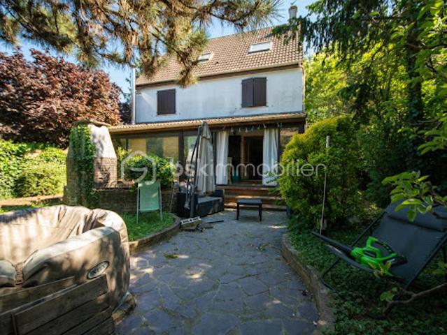 Vente Maison 8 pièces 193 m2 Gournay sur Marne