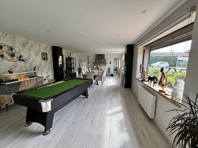 Vente Maison 8 pièces 193 m2 Le Quesnoy