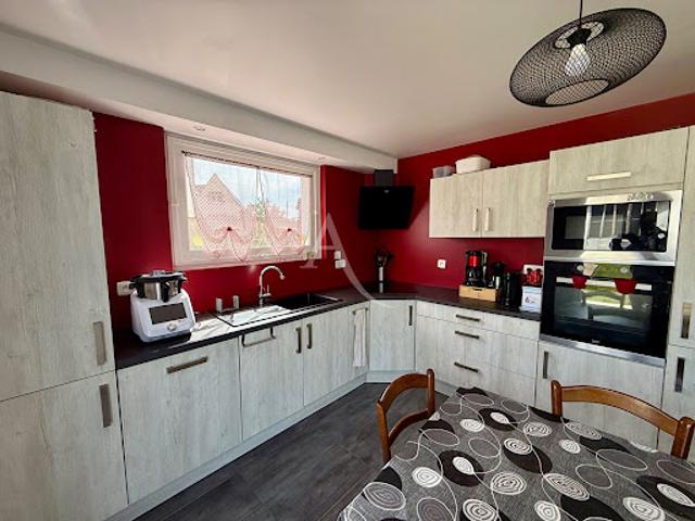 Vente Maison 8 pièces 193 m2 L'Huisserie