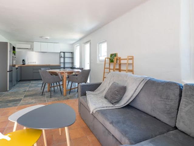 Vente Maison 8 pièces 204 m2 Médis