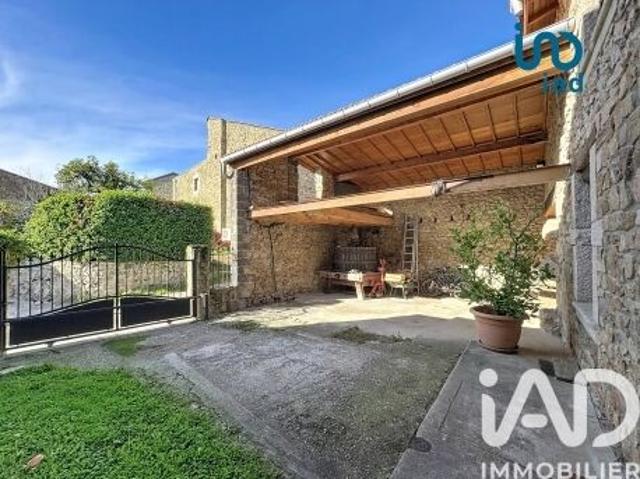 Vente Maison 8 pièces 204 m2 Saint Appolinard