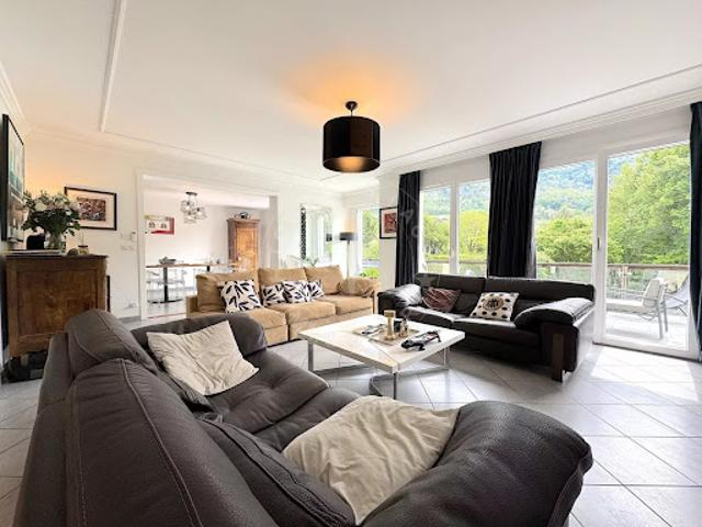 Vente Maison 8 pièces 204.09 m2 Bluffy