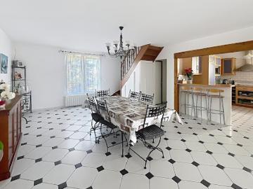 Vente Maison 8 pièces 205 m2 Montesson