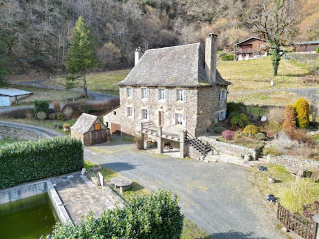 Vente Maison 8 pièces 205 m2 Coubisou