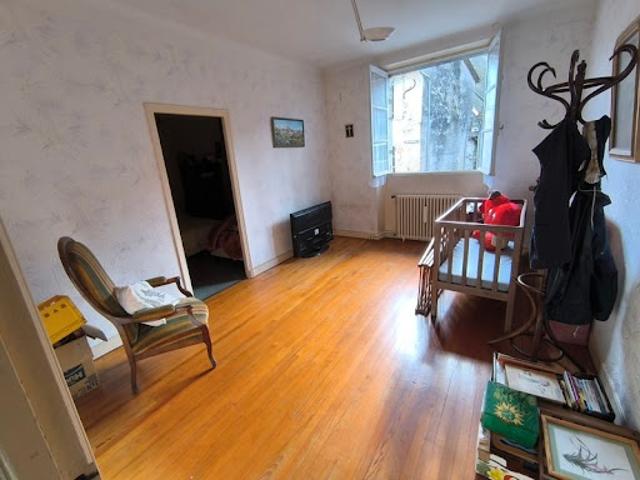 Vente Maison 8 pièces 205 m2 Figeac