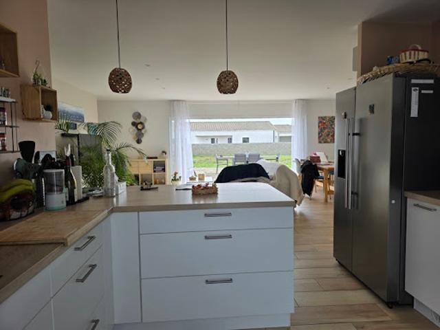 Vente Maison 8 pièces 205 m2 Jonzac