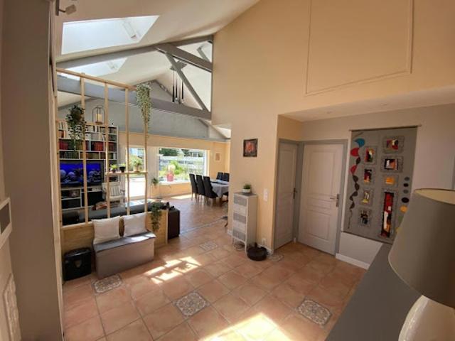 Vente Maison 8 pièces 205 m2 Saint Nolff