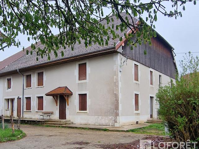 Vente Maison 8 pièces 206 m2 Cuvier