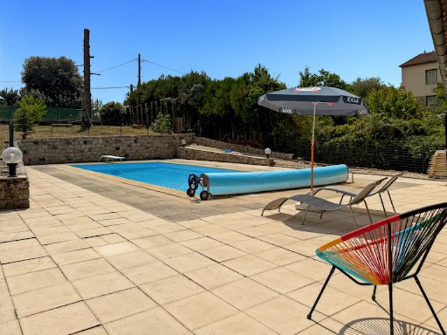 Vente Maison 8 pièces 206 m2 Joyeuse