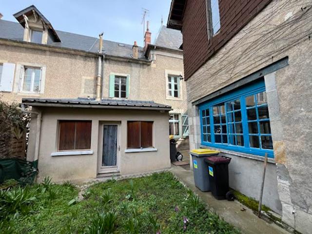 Vente Maison 8 pièces 206 m2 Le chatelet