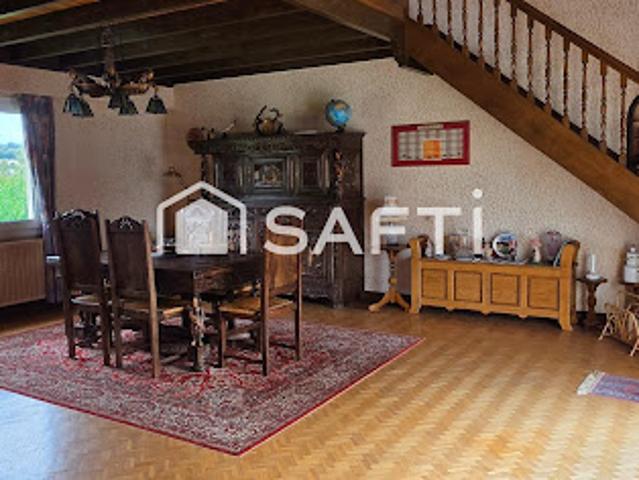 Vente Maison 8 pièces 206 m2 Saint Gouéno