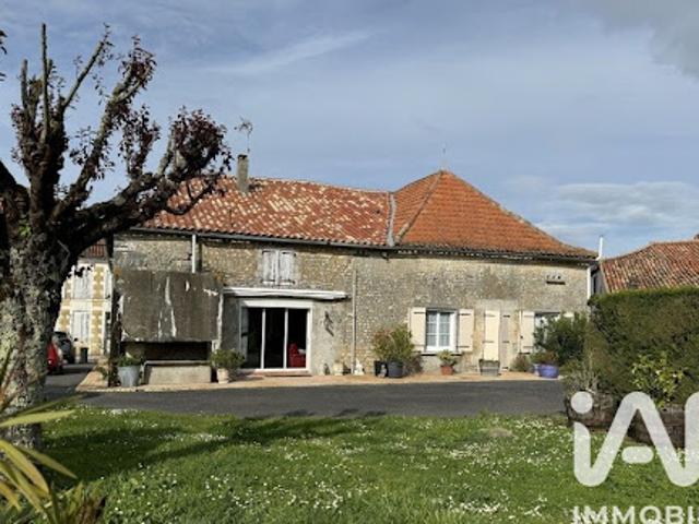 Vente Maison 8 pièces 207 m2 Berneuil