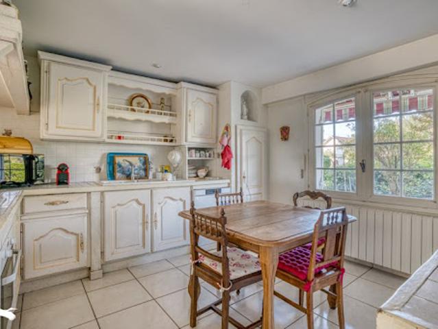 Vente Maison 8 pièces 207 m2 Pineuilh