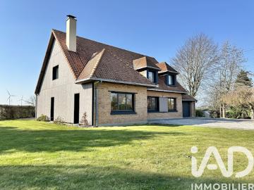 Vente Maison 8 pièces 207 m2 Saint Hilaire Cottes