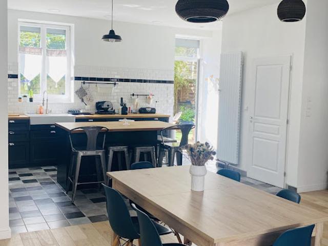 Vente Maison 8 pièces 207 m2 Villeurbanne
