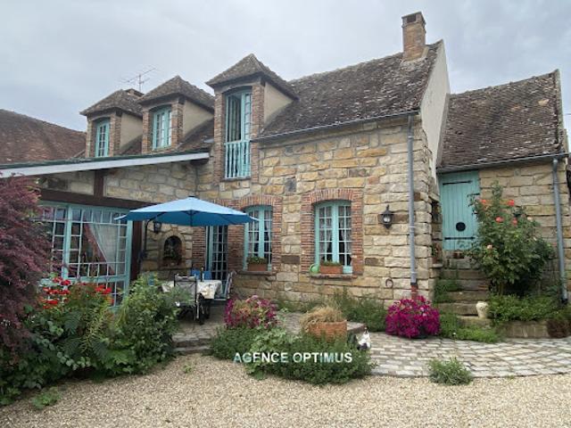 Vente Maison 8 pièces 208 m2 Misy sur Yonne