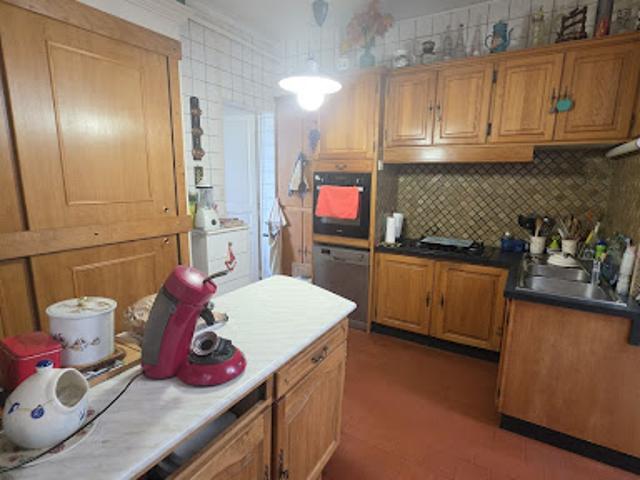 Vente Maison 8 pièces 208 m2 Dormans