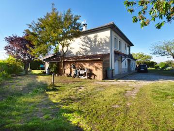 Vente Maison 8 pièces 208 m2 Romans sur isere