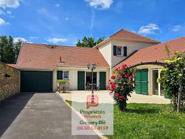 Vente Maison 8 pièces 208 m2 Tournan en Brie