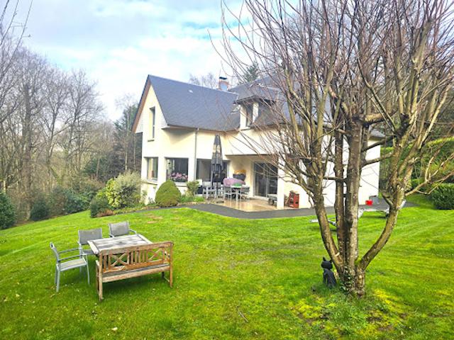 Vente Maison 8 pièces 208.72 m2 Saint Gatien des Bois
