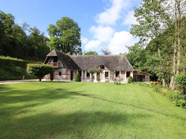 Vente Maison 8 pièces 209 m2 Cany Barville