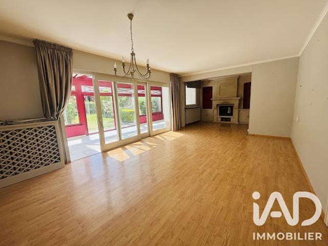 Vente Maison 8 pièces 209 m2 Wattignies