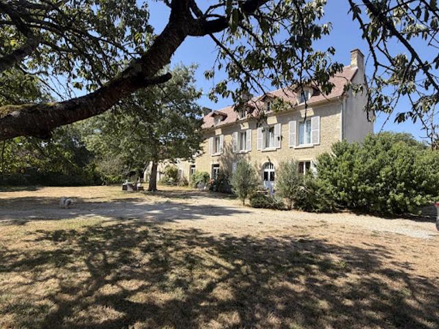 Vente Maison 8 pièces 200 m2 Morteaux Couliboeuf